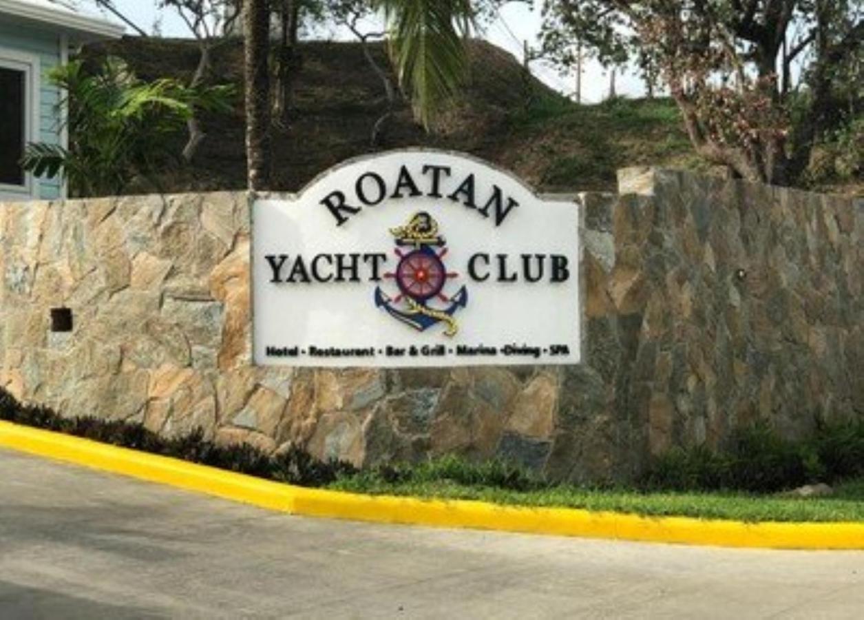 Hotel And Dive Center Roatan Yacht Club French Harbour エクステリア 写真