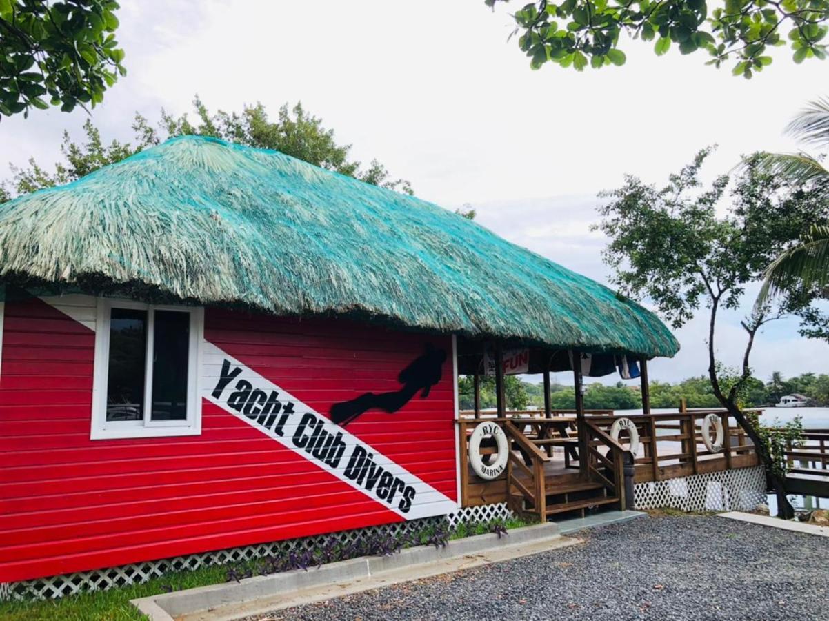 Hotel And Dive Center Roatan Yacht Club French Harbour エクステリア 写真